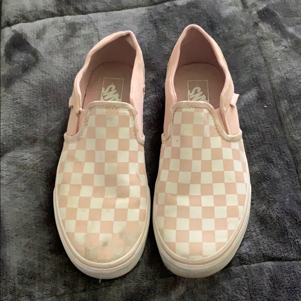 Vans Pink Checkered Slides